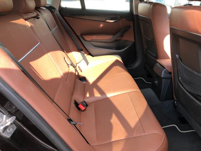 Ｘ１ ｓＤｒｉｖｅ　２０ｉ　ｘライン　／ターボエンジンモデル　ナビ　バックカメラ　Ｂｌｕｅｔｏｏｔｈオーディオ　ブラウンレザーシート　シートヒーター　パワーシート　オートキセノンライト　スマートキー　クリアランスソナー　ＥＴＣ（20枚目）