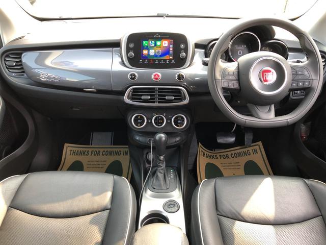 ５００Ｘ ポップスター　プラス　／アップルカープレイ　アンドロイドオート　バックカメラ　Ｂｌｕｅｔｏｏｔｈ　黒革シート　パワーシート　シートヒーター　スマートキー　前後ソナー　衝突軽減　アダプティブクルーズ　ブラインドスポット（2枚目）