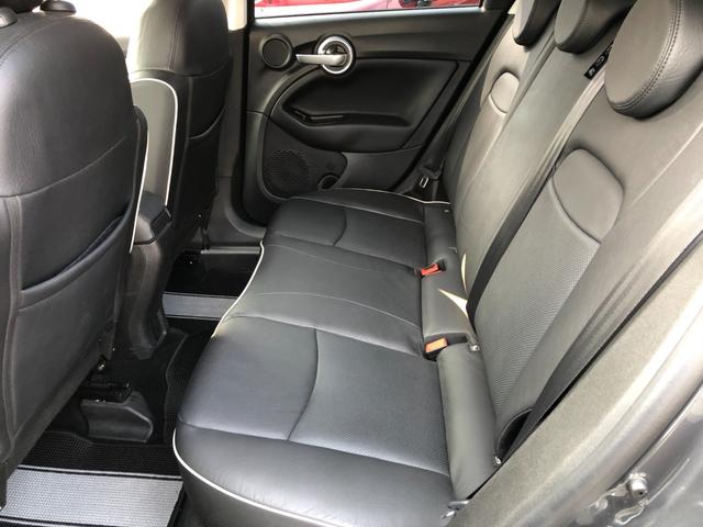 ５００Ｘ ポップスター　プラス　／アップルカープレイ　アンドロイドオート　バックカメラ　Ｂｌｕｅｔｏｏｔｈ　黒革シート　パワーシート　シートヒーター　スマートキー　前後ソナー　衝突軽減　アダプティブクルーズ　ブラインドスポット（20枚目）