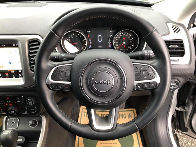 ジープ・コンパス ロンジチュード　／ナビ　フルセグＴＶ　バックカメラ　アップルカープレイ　アンドロイドオート　Ｂｌｕｅｔｏｏｔｈ　キセノンライト　スマートキー　衝突軽減ブレーキ　アダプティブクルーズ　ブラインドスポット　ソナー　ＥＴＣ（10枚目）