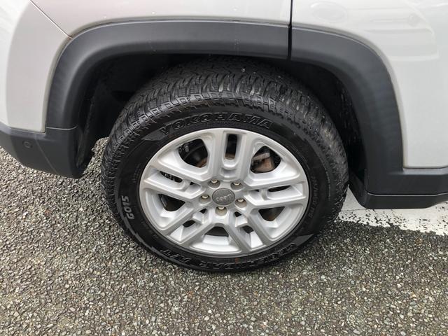 ジープ・コンパス ロンジチュード　／ナビ　フルセグＴＶ　バックカメラ　アップルカープレイ　アンドロイドオート　Ｂｌｕｅｔｏｏｔｈ　キセノンライト　スマートキー　衝突軽減ブレーキ　アダプティブクルーズ　ブラインドスポット　ソナー　ＥＴＣ（36枚目）