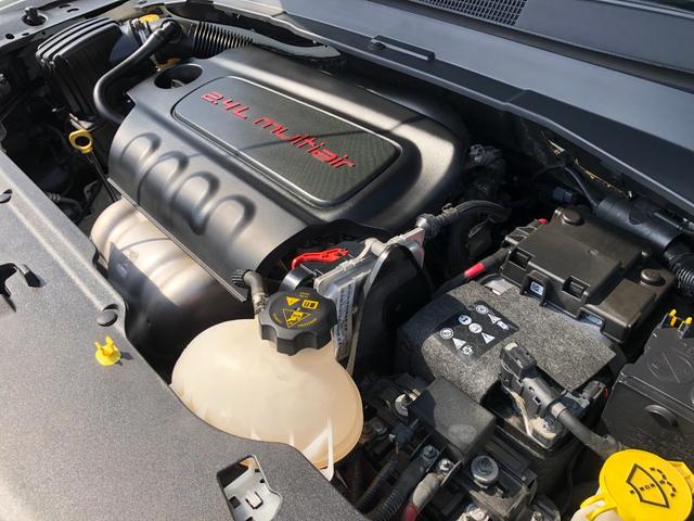 ジープ・コンパス ロンジチュード　／ナビ　フルセグＴＶ　スマホ接続　アップルカープレイ　アンドロイドオート　Ｂｌｕｅｔｏｏｔｈオーディオ　スマートキー　クリアランスソナー　クルーズコントロール　ＥＴＣ（47枚目）