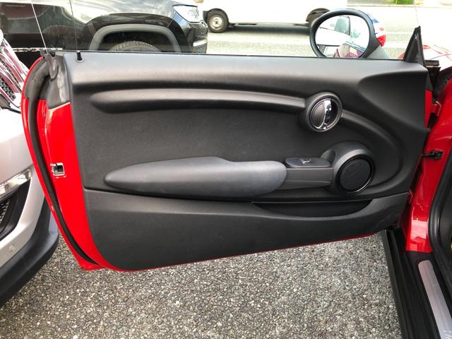 MINI クーパー /ナビ バックカメラ Bluetoothオーディオ対応 オートLEDヘッドライト ディスプレイLEDリングライト ETC ヘッドアップディスプレイ スマートキー クリアランスソナー(25枚目)