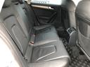 ☆後部座席☆　後部座席も気になるようなキズ・汚れやへたり等、大きなダメージはなく、良好な状態です♪