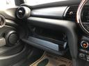 クーパー　／ナビ　フルセグＴＶ　バックカメラ　Ｂｌｕｅｔｏｏｔｈオーディオ　オートＬＥＤヘッドライト　ＬＥＤディスプレイリングライト　ＭＩＮＩドライビングモード　ワンオーナー禁煙車　ホワイトルーフ（22枚目）