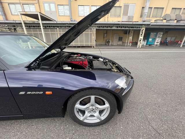 Ｓ２０００ ベースグレード　オープンカー　　初期型ベースＦ２０Ｃ型　ＶＴＥＣエンジン搭　全塗装済　純正マフラー交換　エンブレム　ウェザーストリップ新品　ドアトリム左右リペア済　タペットカバー結晶塗装済（29枚目）