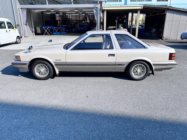 TOYOTA SOARER 2800GT-LIMITED | 1982 | TWO TONE | 37000 km TOYOTA SOARER 2800GT-LIMITED | 1982 | TWO TONE | 37000 km