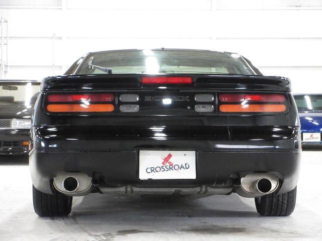 フェアレディＺ ３００ＺＸ　２ｂｙ２　Ｔバールーフ　純正ブラック　純正５マニュアル　ＦＵＪＩＴＳＵＢＯ製マフラー　運転席エアバッグ　オートエアコン　社外ＣＤデッキＢｌｕｅｔｏｏｔｈ接続可能　フォグランプ　ＧＺ３２（27枚目）