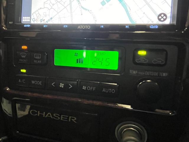 チェイサー ツアラーＶ　後期モデル　純正５速マニュアル　社外フルエアロ　社外マフラー　ブリッツ製車高調　ＲＡＹＳ１９インチアルミホイール　社外ラジエター　社外インタークーラー　社外エアクリーナー　ディスプレイオーディオ（32枚目）