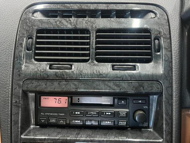 フェアレディＺ ３００ＺＸツインターボ　修復歴無し車両　後期モデル　純正レザーシート　リアスポイラー　キーレスキー　ＨＩＤヘッドライト　純正１６インチアルミホイール　ツインターボ　オートマ（50枚目）