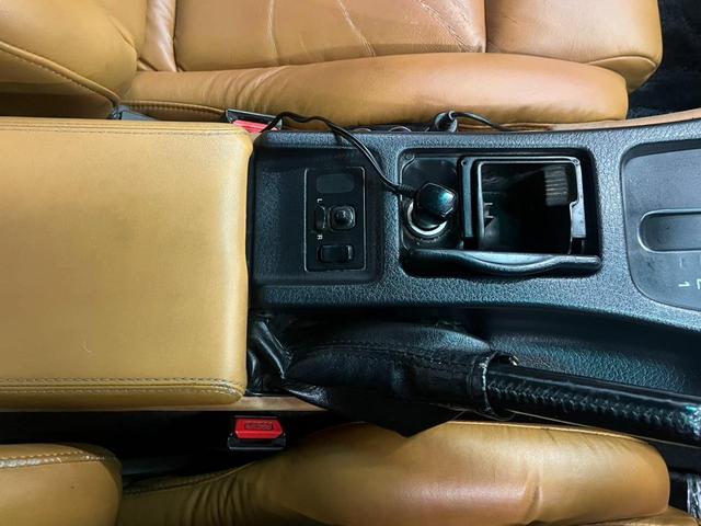 フェアレディＺ ３００ＺＸツインターボ　修復歴無し車両　後期モデル　純正レザーシート　リアスポイラー　キーレスキー　ＨＩＤヘッドライト　純正１６インチアルミホイール　ツインターボ　オートマ（54枚目）
