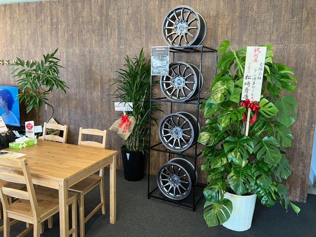 フェアレディＺ ３００ＺＸツインターボ　修復歴無し車両　後期モデル　純正レザーシート　リアスポイラー　キーレスキー　ＨＩＤヘッドライト　純正１６インチアルミホイール　ツインターボ　オートマ（72枚目）