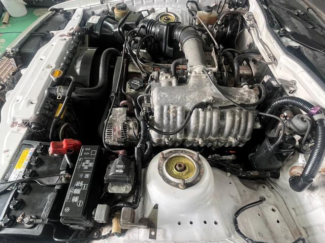 ソアラ 2.0GT 純正フルエアロ 純正サンルーフ BBSLM17インチアルミホイール 純正リアスポイラー 社外マフラー ツインカム24 新品全塗装済車両 純正フォグランプ(30枚目)