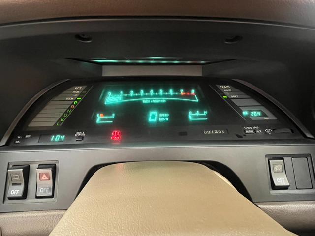 ソアラ 2.0GT 純正フルエアロ 純正サンルーフ BBSLM17インチアルミホイール 純正リアスポイラー 社外マフラー ツインカム24 新品全塗装済車両 純正フォグランプ(45枚目)