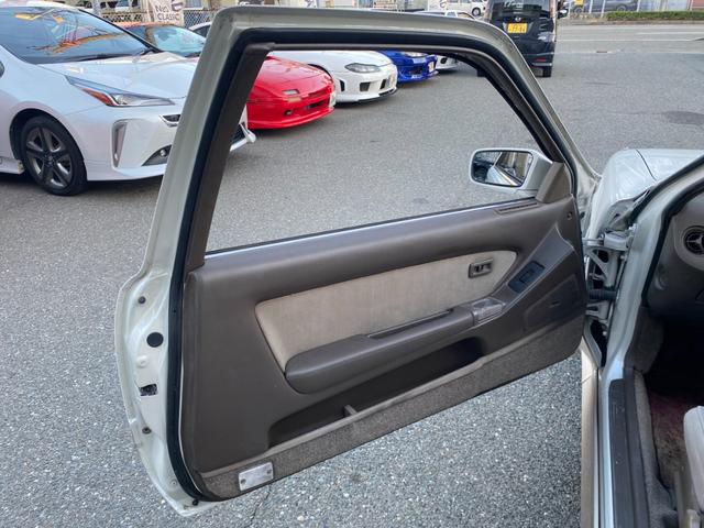 ソアラ 2.0GT 純正フルエアロ 純正サンルーフ BBSLM17インチアルミホイール 純正リアスポイラー 社外マフラー ツインカム24 新品全塗装済車両 純正フォグランプ(51枚目)