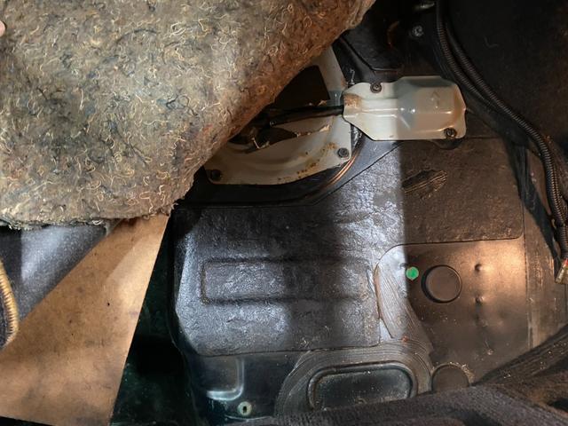 １８０ＳＸ タイプＩＩ　ハイキャスＩＩ　前期モデル　修復歴無し車両　ＴＥＩＮ製車高調　ＷＯＲＸ　レザックス　１７インチアルミホイール　純正５速マニュアル　純正ブラック（16枚目）