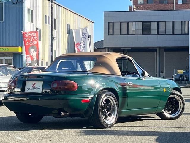 ユーノスロードスター Ｖスペシャル　社外フルタップ車高調　社外幌取付　マツダスピード製マフラー　社外１５インチアルミホイール　社外シート　ＥＴＣ　社外ＣＤ・ＭＤデッキ（3枚目）