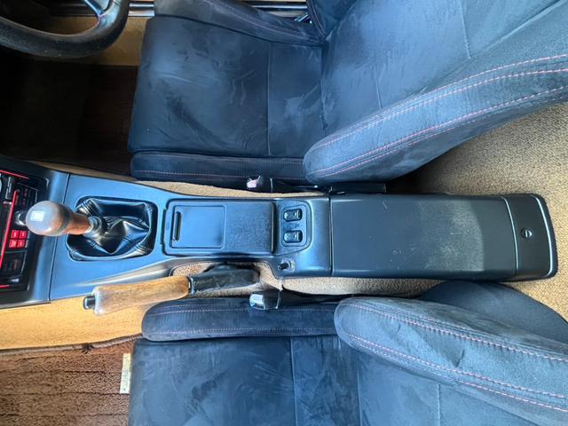 ユーノスロードスター Ｖスペシャル　社外フルタップ車高調　社外幌取付　マツダスピード製マフラー　社外１５インチアルミホイール　社外シート　ＥＴＣ　社外ＣＤ・ＭＤデッキ（12枚目）