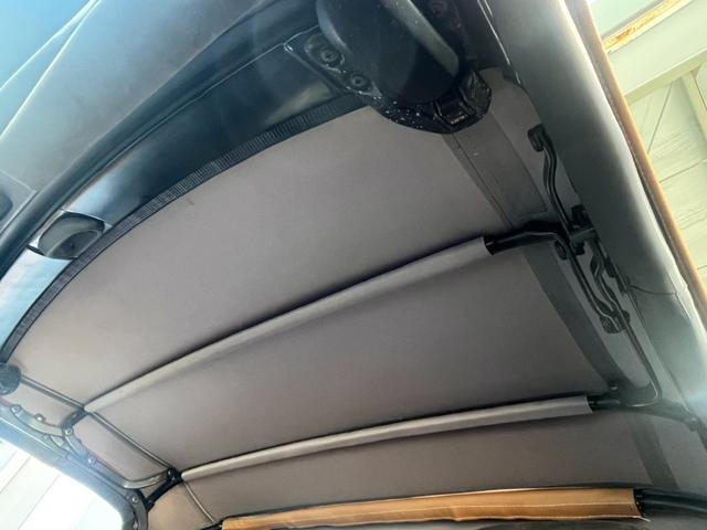 ユーノスロードスター Ｖスペシャル　社外フルタップ車高調　社外幌取付　マツダスピード製マフラー　社外１５インチアルミホイール　社外シート　ＥＴＣ　社外ＣＤ・ＭＤデッキ（13枚目）