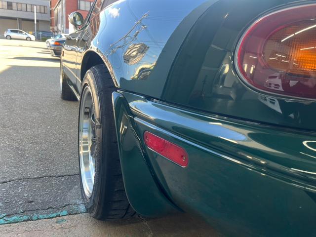 ユーノスロードスター Ｖスペシャル　社外フルタップ車高調　社外幌取付　マツダスピード製マフラー　社外１５インチアルミホイール　社外シート　ＥＴＣ　社外ＣＤ・ＭＤデッキ（21枚目）