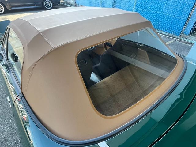 ユーノスロードスター Ｖスペシャル　社外フルタップ車高調　社外幌取付　マツダスピード製マフラー　社外１５インチアルミホイール　社外シート　ＥＴＣ　社外ＣＤ・ＭＤデッキ（22枚目）