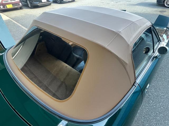 ユーノスロードスター Ｖスペシャル　社外フルタップ車高調　社外幌取付　マツダスピード製マフラー　社外１５インチアルミホイール　社外シート　ＥＴＣ　社外ＣＤ・ＭＤデッキ（23枚目）