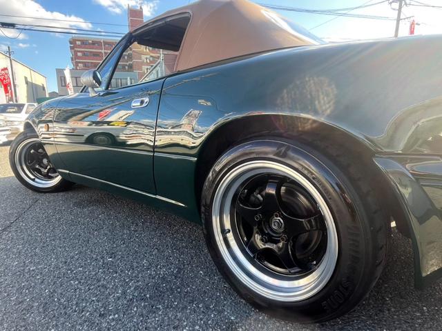 ユーノスロードスター Ｖスペシャル　社外フルタップ車高調　社外幌取付　マツダスピード製マフラー　社外１５インチアルミホイール　社外シート　ＥＴＣ　社外ＣＤ・ＭＤデッキ（30枚目）