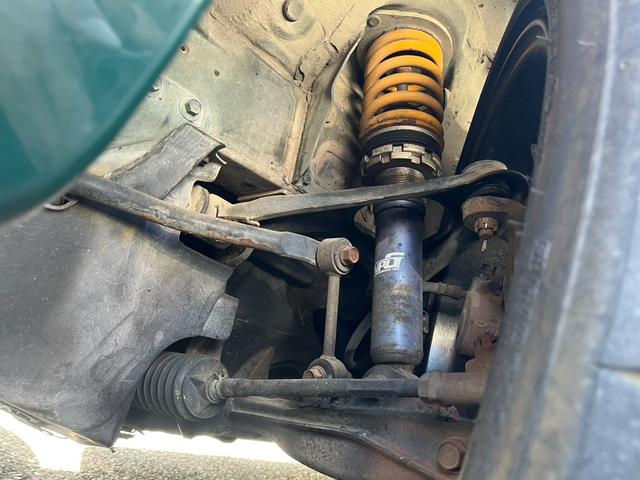 ユーノスロードスター Ｖスペシャル　社外フルタップ車高調　社外幌取付　マツダスピード製マフラー　社外１５インチアルミホイール　社外シート　ＥＴＣ　社外ＣＤ・ＭＤデッキ（33枚目）