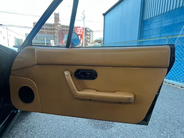 ユーノスロードスター Ｖスペシャル　社外フルタップ車高調　社外幌取付　マツダスピード製マフラー　社外１５インチアルミホイール　社外シート　ＥＴＣ　社外ＣＤ・ＭＤデッキ（52枚目）