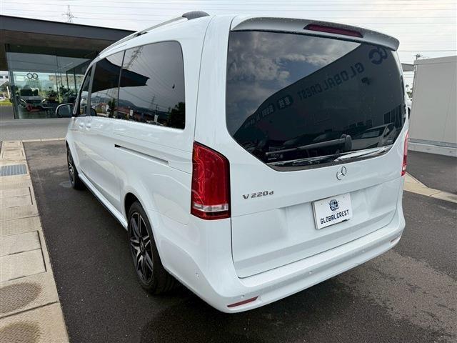Ｖクラス Ｖ２２０ｄアバンギャルドロングＡＭＧラインパッケージ（2枚目）