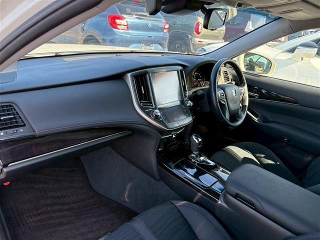 クラウンハイブリッド アスリートＳ（6枚目）