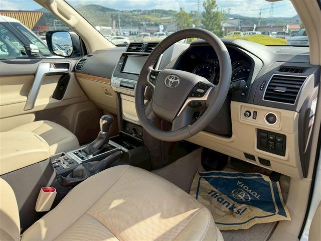 ランドクルーザープラド TX Lパッケージ マットブラックエディション(16枚目)