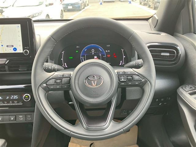 ヤリスクロス ハイブリッドZ ウルバーノ(16枚目)