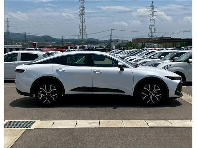 クラウンクロスオーバー Gアドバンスド(2枚目)