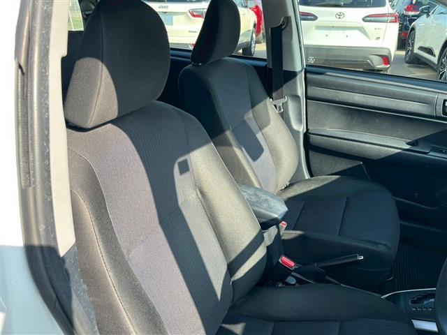 カローラフィールダー １．５　ＨＹＢＲＩＤ（9枚目）