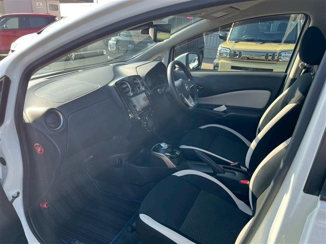 ノート １．２　ｅ－パワー　Ｘ　Ｖセレクション（5枚目）