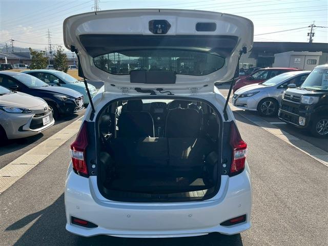 ノート １．２　ｅ－パワー　Ｘ　Ｖセレクション（18枚目）