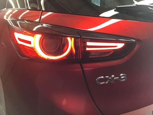ＣＸ－３ １．５　１５Ｓ　アーバン　ドレッサー　ナビ　ＥＴＣ　前後ドラレコ　全方位モニター　クリソナ　ＨＢＣ　レーダークルコン　衝突被害軽減システム　シートヒーター　アイドリングストップ　バックカメラ　サイドエアバッグ　横滑り防止装置　スマートキー（7枚目）