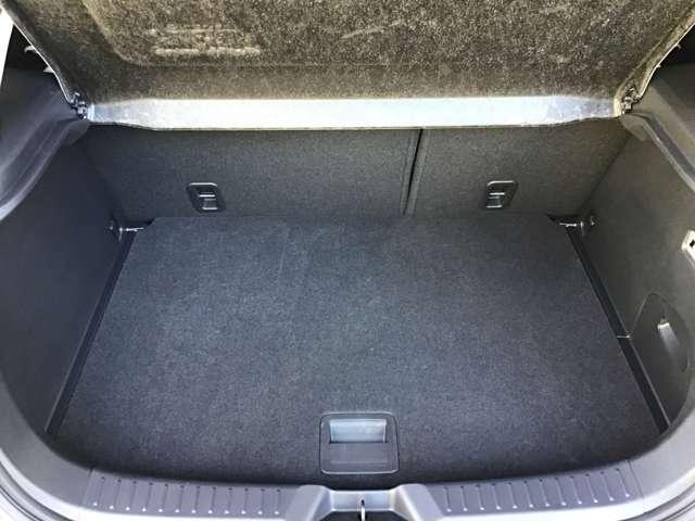 ＣＸ－３ １．５　１５Ｓ　アーバン　ドレッサー　ナビ　ＥＴＣ　前後ドラレコ　全方位モニター　クリソナ　ＨＢＣ　レーダークルコン　衝突被害軽減システム　シートヒーター　アイドリングストップ　バックカメラ　サイドエアバッグ　横滑り防止装置　スマートキー（11枚目）