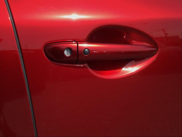 ＣＸ－５ ２．０　２０Ｓ　スマート　エディション　ナビ　ＥＴＣ　前後ドラレコ　全方位モニター　バックソナー　アダプティブクルーズ　自動ブレーキ　アルミ　ＡＡＣ　サイドエアバック　横滑り防止　盗難防止装置　キーレスエントリー　オートＬＥＤ　パワステ（16枚目）