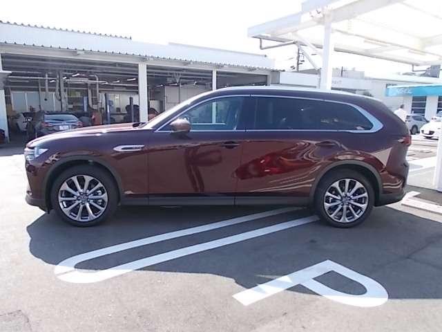 ＣＸ－８０ ３．３　ＸＤ　Ｌパッケージ　ディーゼルターボ　４ＷＤ　当社デモカーＵＰ　ナビ　ＢＯＳＥ　スカイルーフ　アルミホイール　パノラマサンルーフ　フルセグＴＶ　電動リアゲート　レザーシート　全周囲カメラ　パワーシート　スマートキー　アイドリングストップ　４ＷＤ（6枚目）