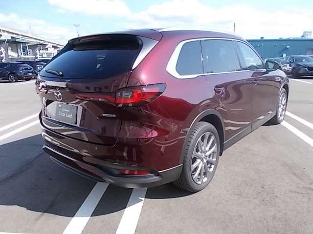 ＣＸ－８０ ３．３　ＸＤ　Ｌパッケージ　ディーゼルターボ　４ＷＤ　当社デモカーＵＰ　ナビ　ＢＯＳＥ　スカイルーフ　アルミホイール　パノラマサンルーフ　フルセグＴＶ　電動リアゲート　レザーシート　全周囲カメラ　パワーシート　スマートキー　アイドリングストップ　４ＷＤ（9枚目）