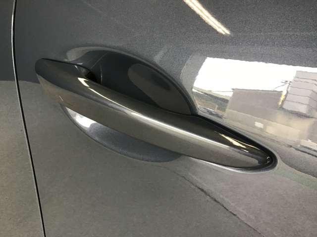 MAZDA3ファストバック 2.0 20S プロアクティブ ツーリング セレクション ナビ ETC 前後ドラレコ 全方位モニター Pシート レーダークルーズ キーレス 衝突被害軽減ブレーキ シートヒーター DVD再生 スマートキー バックカメラ オートハイビーム アイドリングストップ(9枚目)