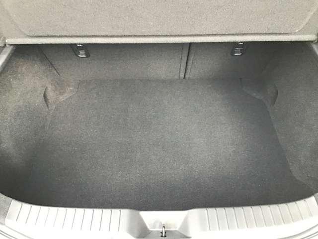 MAZDA3ファストバック 2.0 20S プロアクティブ ツーリング セレクション ナビ ETC 前後ドラレコ 全方位モニター Pシート レーダークルーズ キーレス 衝突被害軽減ブレーキ シートヒーター DVD再生 スマートキー バックカメラ オートハイビーム アイドリングストップ(13枚目)