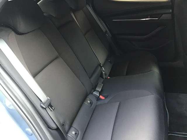 MAZDA3ファストバック 2.0 20S プロアクティブ ツーリング セレクション ナビ ETC 前後ドラレコ 全方位モニター Pシート レーダークルーズ キーレス 衝突被害軽減ブレーキ シートヒーター DVD再生 スマートキー バックカメラ オートハイビーム アイドリングストップ(15枚目)