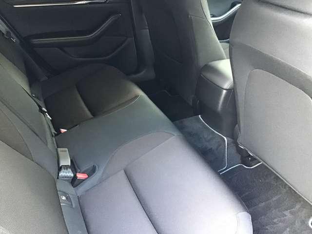 MAZDA3ファストバック 2.0 20S プロアクティブ ツーリング セレクション ナビ ETC 前後ドラレコ 全方位モニター Pシート レーダークルーズ キーレス 衝突被害軽減ブレーキ シートヒーター DVD再生 スマートキー バックカメラ オートハイビーム アイドリングストップ(16枚目)
