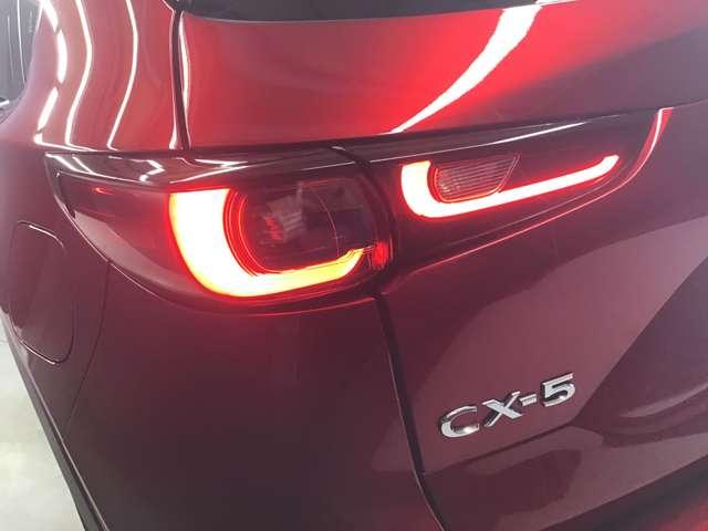 ＣＸ－５ ２．２　ＸＤ　Ｌパッケージ　ディーゼルターボ　ナビ　ＥＴＣ　前後ドラレコ　全方位モニター　Ｃセンサー　電動テールゲート　衝突安全ボディ　アダクティブクルーズコントロール　運転席パワーシート　アイドリングストップ　キーフリー　アルミ　サイドカメラ（8枚目）