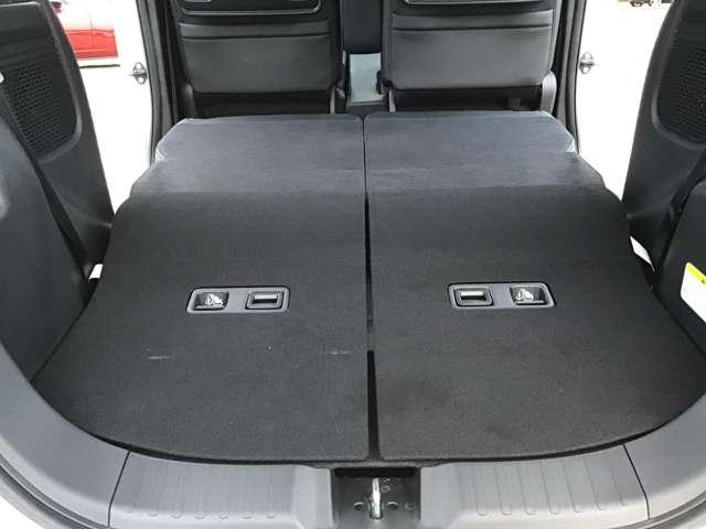 Ｎ－ＢＯＸカスタム カスタム　６６０　Ｌ　ターボ　両側電動スライドドア　ナビ　ＥＴＣ　両側電動Ｄ　セキュリティアラーム　誤発信抑制　フルオートエアコン　Ｓヒーター　Ｂカメ　サイドカーテンエアバック　キーフリーシステム　横滑り防止装置　Ｉストップ（8枚目）