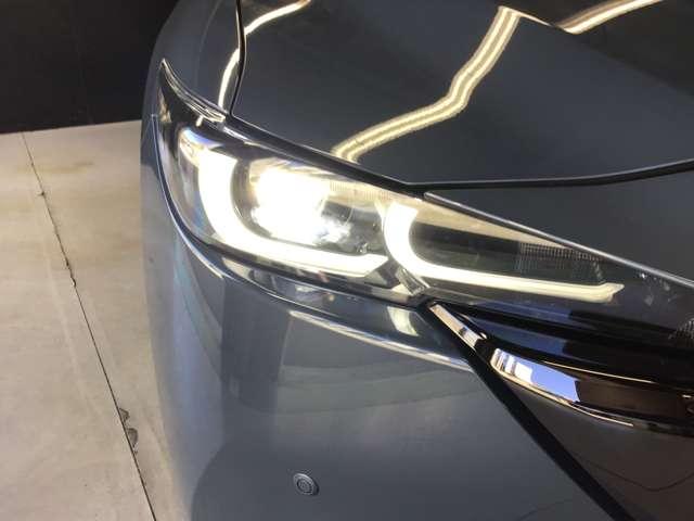 ＣＸ－５ ２．０　２０Ｓ　ブラックトーンエディション　パワーリフトゲート　ナビ　ＥＴＣ　横滑防止装置　ｂｌｕｅｔｏｏｔｈ　Ｐセンサー　オートエアコン　ｉ－ｓｔｏｐ　イモビライザー　ＵＳＢ　アルミホイール　キーレス　アドバンストキー　Ｓヒーター（8枚目）