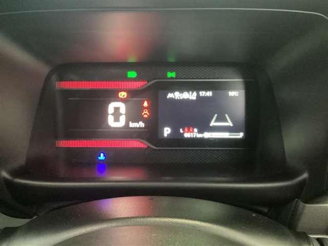 �V���v���Ŏ��F���̍������[�^�[�ł��B�R��ȂǑ��ʂȏ����m�F�ł���D�����